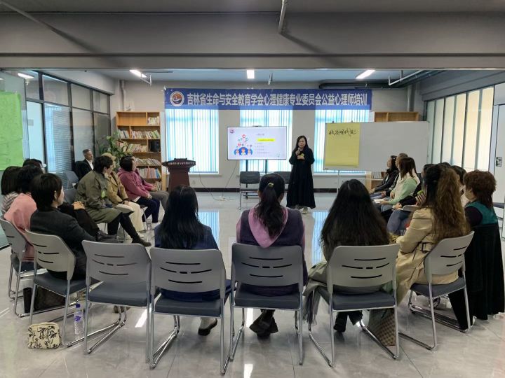 孩子状态“时好时坏”，要不要再等等？还是该进一步了解长春青少年心理咨询